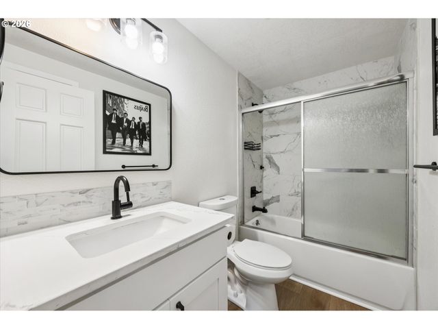 6642 N DELAWARE Ave, Portland, OR 97217