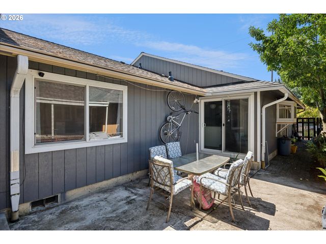6642 N DELAWARE Ave, Portland, OR 97217