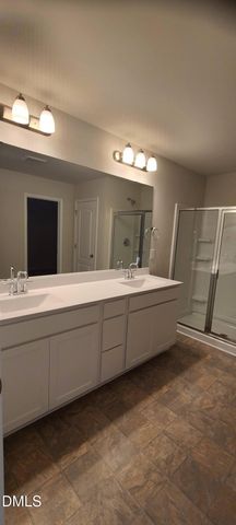 3204 Lake Barkley Way, Fuquay Varina, NC 27526