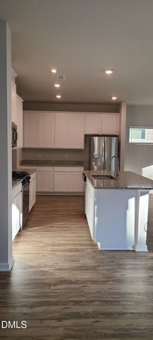 3204 Lake Barkley Way, Fuquay Varina, NC 27526