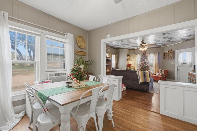 421 S McAmis Street, Breckenridge, TX 76424