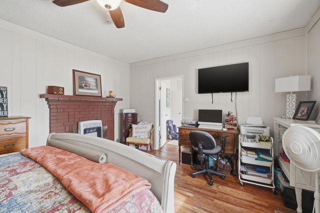 421 S McAmis Street, Breckenridge, TX 76424