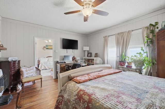 421 S McAmis Street, Breckenridge, TX 76424