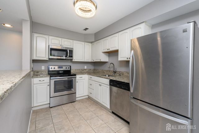 26 Provincetown Drive, Evesham, NJ 08053