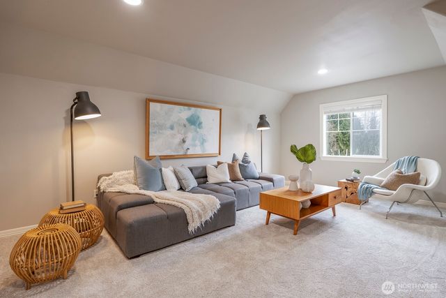 2914 18th Street SW, Puyallup, WA 98373