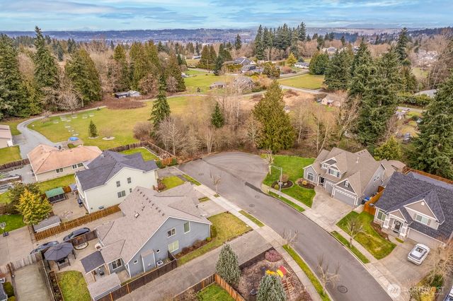 2914 18th Street SW, Puyallup, WA 98373