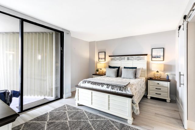 2400 Presidential Way 1803, West Palm Beach, FL 33401