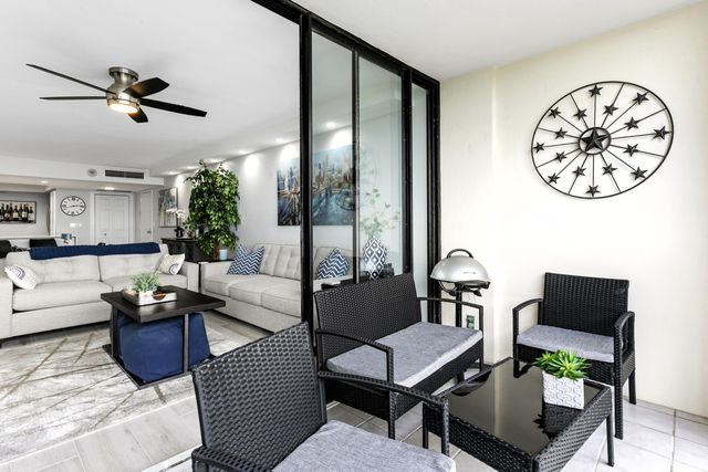 2400 Presidential Way 1803, West Palm Beach, FL 33401