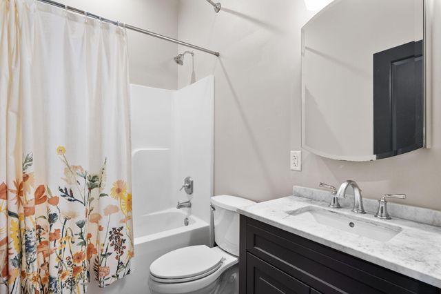 863 Flynn Street 104, Chattanooga, TN 37403