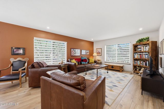 37801 N CAVE CREEK Road 30, Cave Creek, AZ 85331