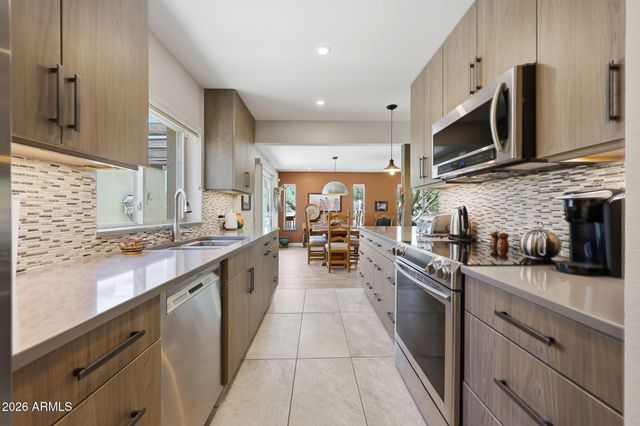 37801 N CAVE CREEK Road 30, Cave Creek, AZ 85331