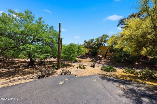 37801 N CAVE CREEK Road 30, Cave Creek, AZ 85331