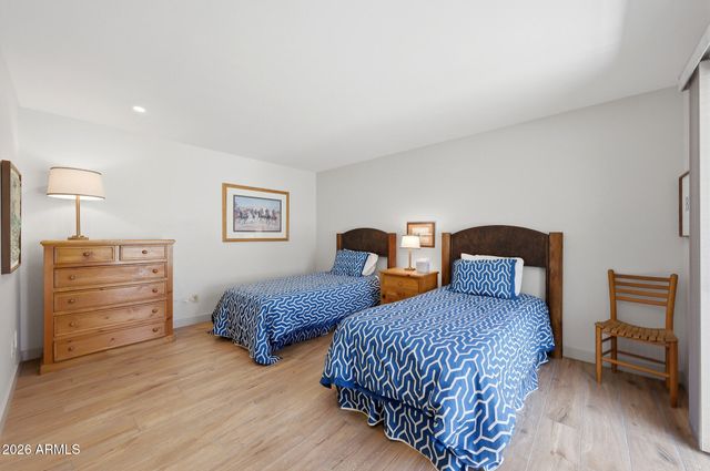 37801 N CAVE CREEK Road 30, Cave Creek, AZ 85331