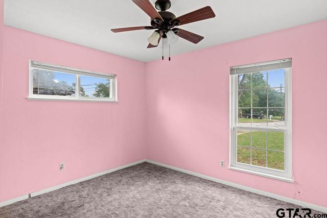2802 Anita Ln, Tyler, TX 75703