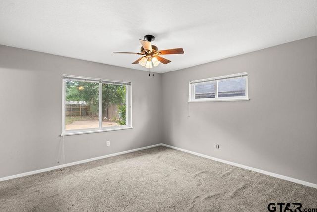 2802 Anita Ln, Tyler, TX 75703