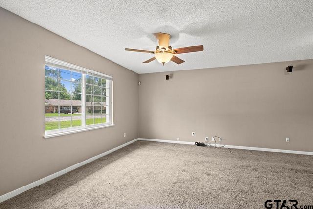 2802 Anita Ln, Tyler, TX 75703