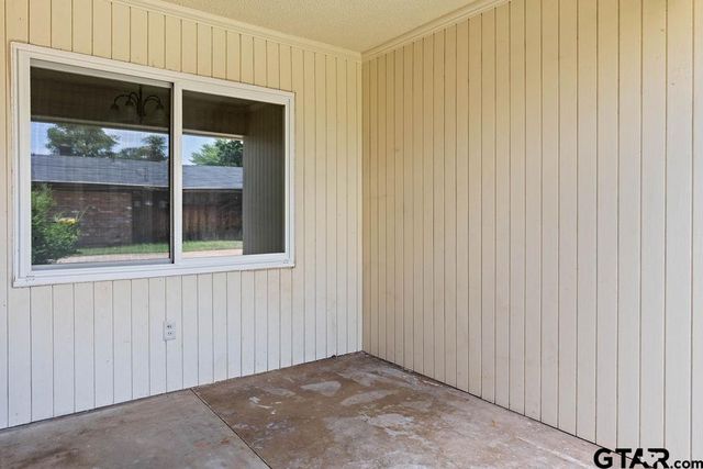 2802 Anita Ln, Tyler, TX 75703