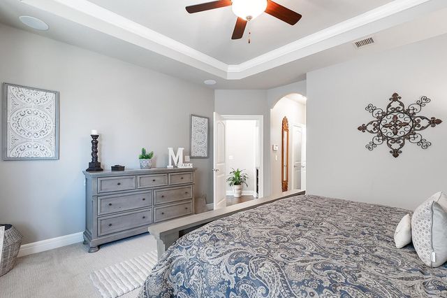 4768 N Prestwick Ave, Bel Aire, KS 67226