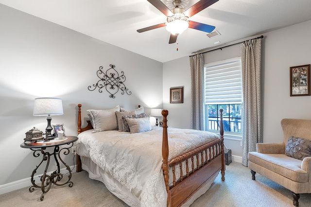 4768 N Prestwick Ave, Bel Aire, KS 67226