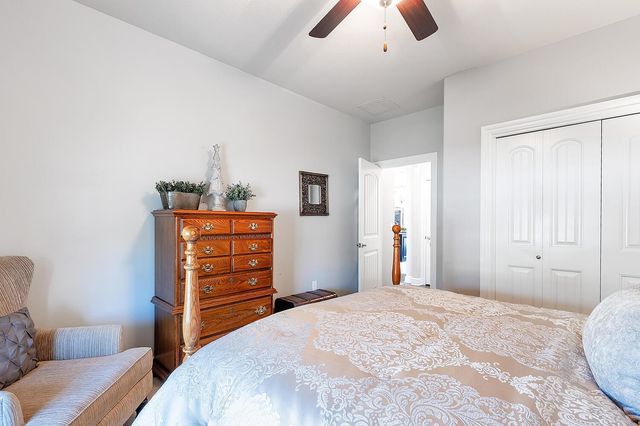 4768 N Prestwick Ave, Bel Aire, KS 67226