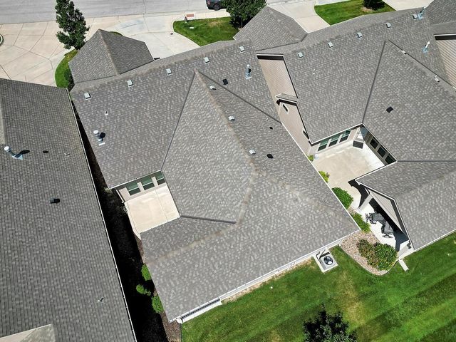 4768 N Prestwick Ave, Bel Aire, KS 67226