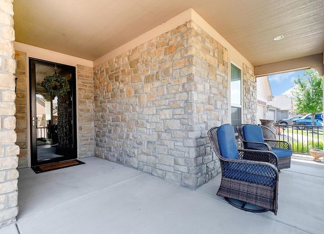 4768 N Prestwick Ave, Bel Aire, KS 67226