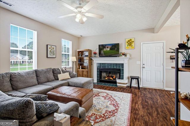 43 Mosswood Court, Newnan, GA 30265