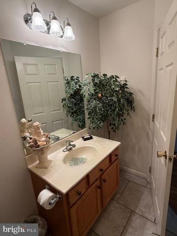 14040 SWEET VALE DR, Hagerstown, MD 21742