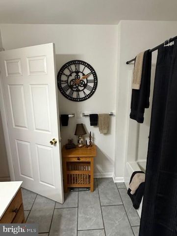 14040 SWEET VALE DR, Hagerstown, MD 21742