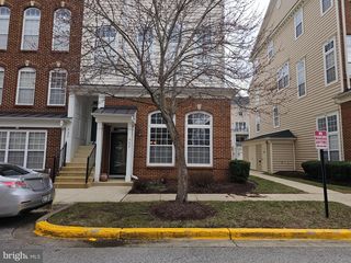 922 PINE FOREST LN #1811, Upper Marlboro, MD 20774