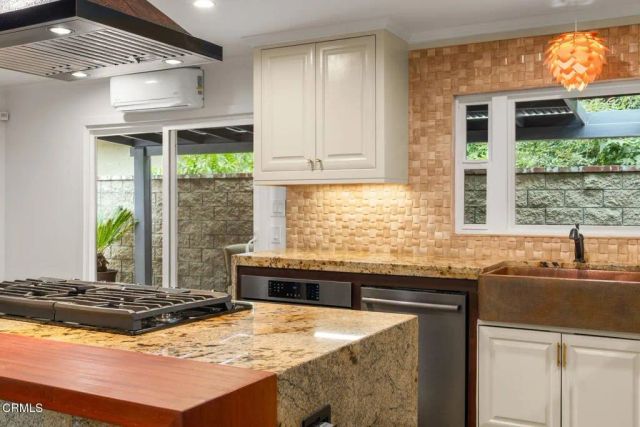 10674 Creek Road, Ojai, CA 93023