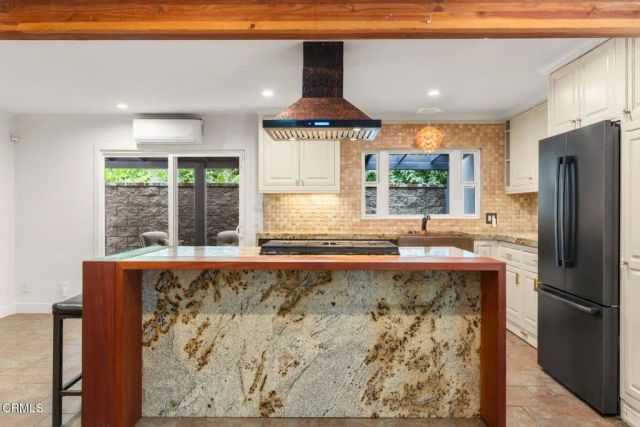 10674 Creek Road, Ojai, CA 93023