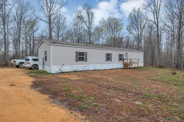 6126 Calvin Potts Rd, Primm Springs, TN 38476