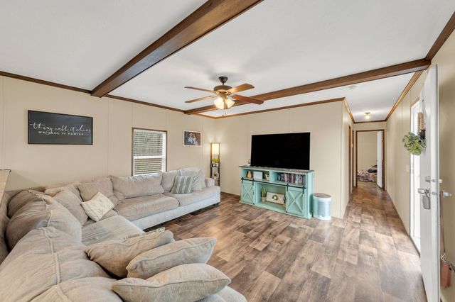 6126 Calvin Potts Rd, Primm Springs, TN 38476