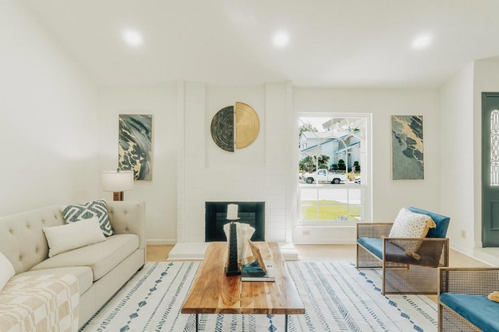 Image 16 of property listing at 5506 Century Park Way, San Jose, CA 95111