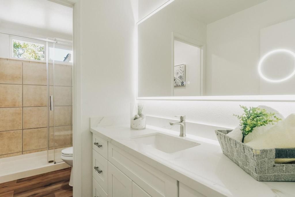 Image 29 of property listing at 5506 Century Park Way, San Jose, CA 95111