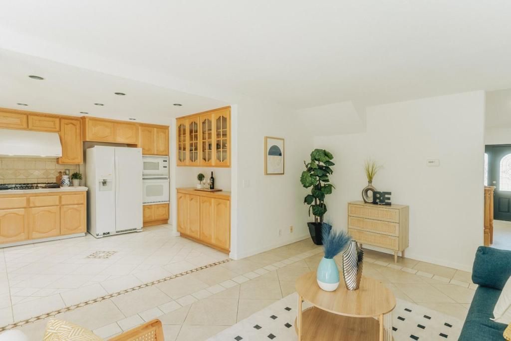 Image 39 of property listing at 5506 Century Park Way, San Jose, CA 95111