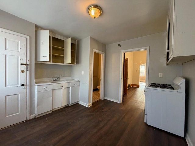 1427 N 24th PLACE, Milwaukee, WI 53205