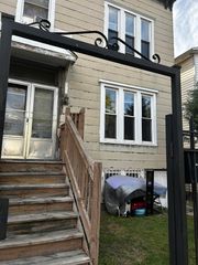 2622 S Ridgeway Avenue, Chicago, IL 60623