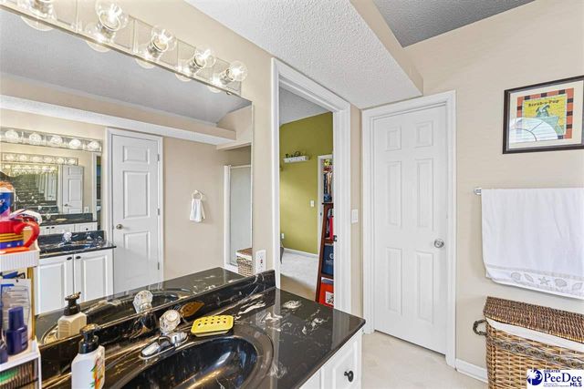 1378 Chandler cir, Florence, SC 29505