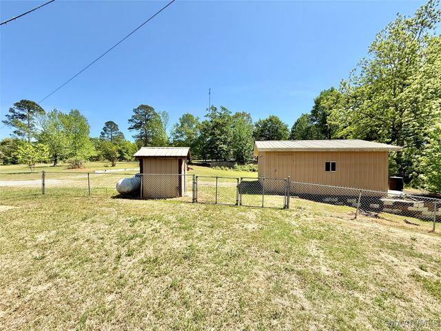 470 County Road 279 ., Valley Grande, AL 36701