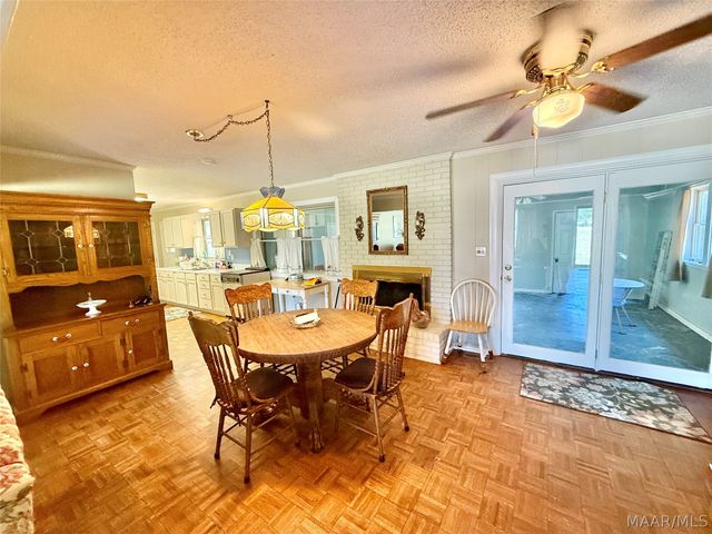 470 County Road 279 ., Valley Grande, AL 36701