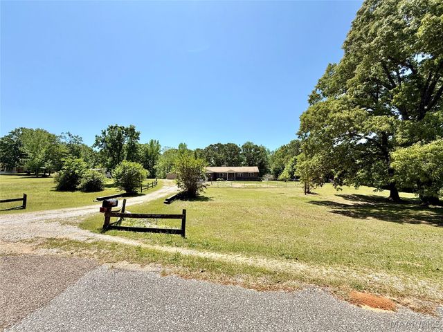 470 County Road 279 ., Valley Grande, AL 36701