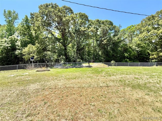 470 County Road 279 ., Valley Grande, AL 36701