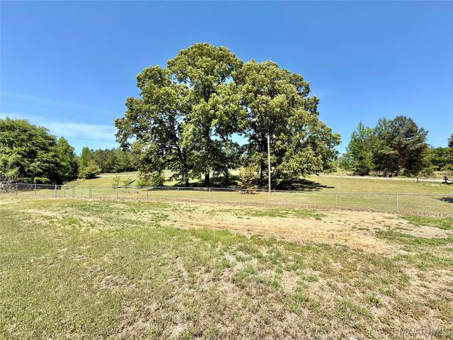 470 County Road 279 ., Valley Grande, AL 36701