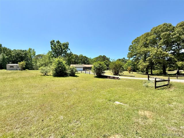 470 County Road 279 ., Valley Grande, AL 36701