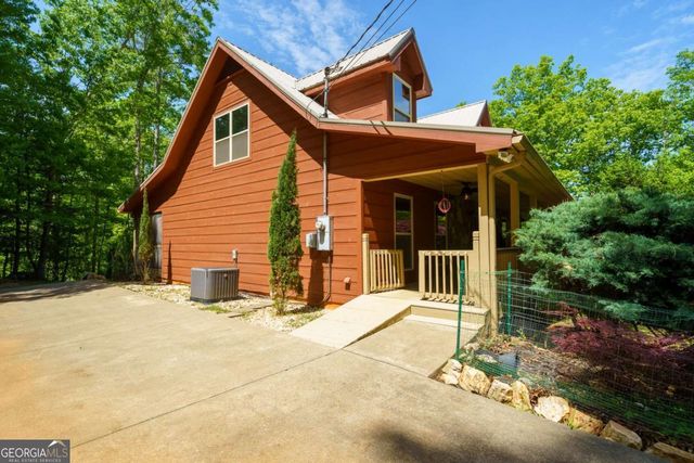 789 Gateway Drive, Ellijay, GA 30540