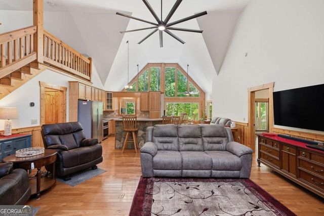 789 Gateway Drive, Ellijay, GA 30540