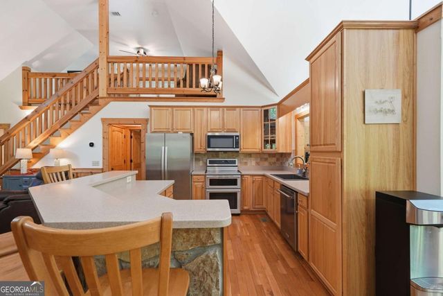 789 Gateway Drive, Ellijay, GA 30540