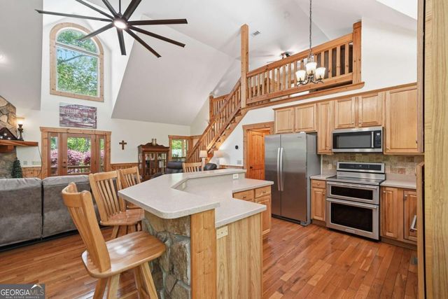 789 Gateway Drive, Ellijay, GA 30540